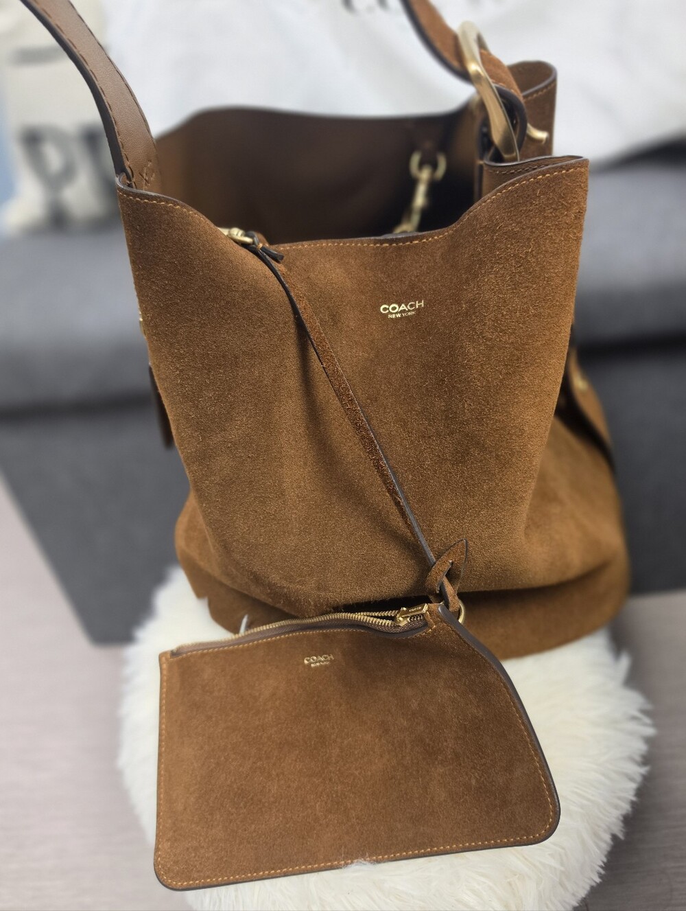Coach Bleeker Bucket Bag - Picture 4 of 11
